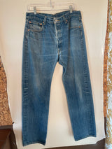 Vintage Levi's 505 - Size 35W x 34L