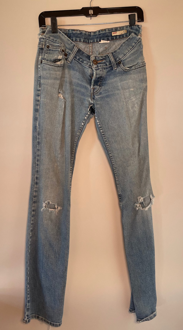 Vintage low rise bootcut Levi's - Size 28